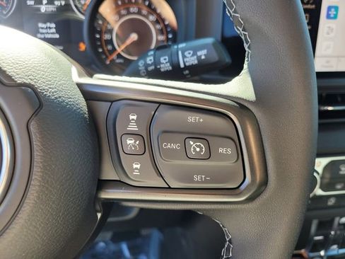 New 2026 Jeep Wrangler Unlimited Sport AWD/4WD image 32