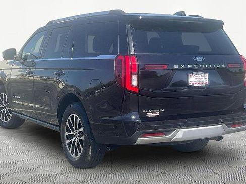 Certified 2025 Ford Expedition Platinum AWD/4WD image 10