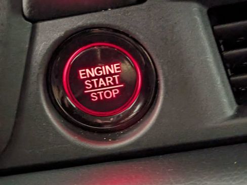 Used 2025 Honda Pilot EX-L image 23