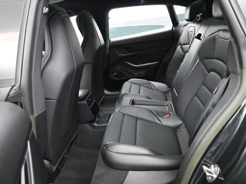 Certified 2023 Porsche Taycan 4 Cross Turismo image 25