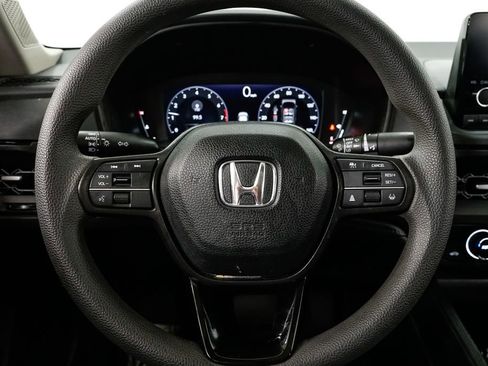 Used 2023 Honda Accord EX image 11