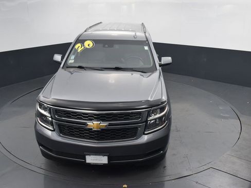 Used 2020 Chevrolet Suburban LT image 41