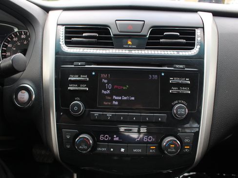 Used 2015 Nissan Altima 2.5 SL image 26