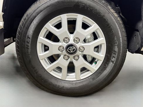 Used 2024 Toyota Tacoma SR5 image 14