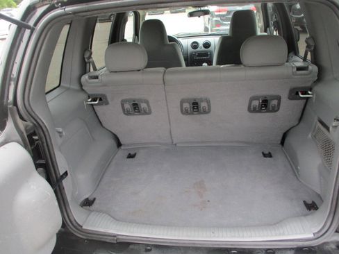Used 2007 Jeep Liberty Sport AWD/4WD image 7