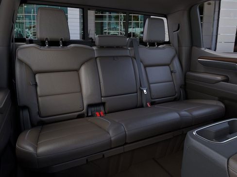 New 2026 GMC Sierra 1500 Denali AWD/4WD image 17