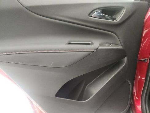 Used 2024 Chevrolet Equinox RS w/ RS Leather Package FWD image 9
