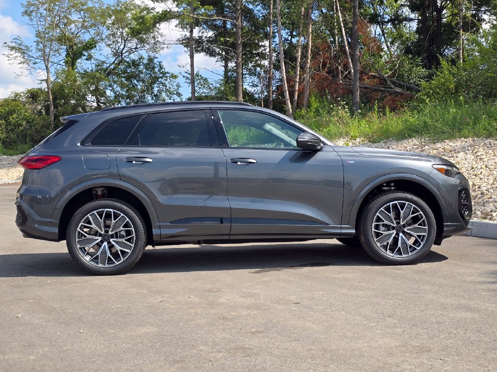 New 2026 Audi Q5 Premium Plus AWD/4WD image 7