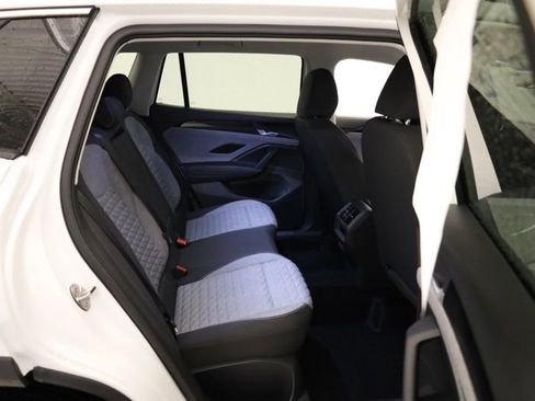 New 2026 Volkswagen Tiguan S image 31