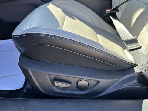 Used 2025 Ford Mustang GT Premium RWD image 16