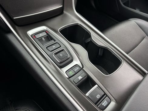Used 2022 Honda Accord Sport image 25
