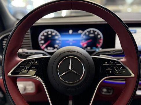 Used 2026 Mercedes-Benz Maybach GLS 600 4MATIC image 12