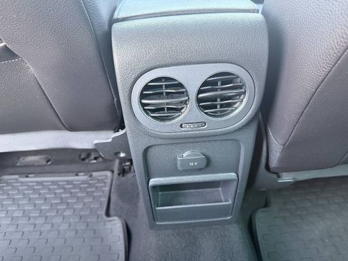 Used 2016 Volkswagen Tiguan SE FWD image 27