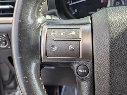 Used 2016 Lexus GX 460 w/ Premium Package image 25