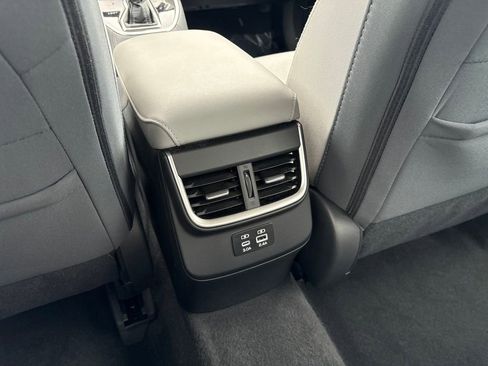 Certified 2025 Subaru Legacy Premium AWD/4WD image 21