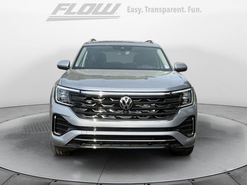 New 2026 Volkswagen Atlas SEL Premium R-Line AWD/4WD image 2