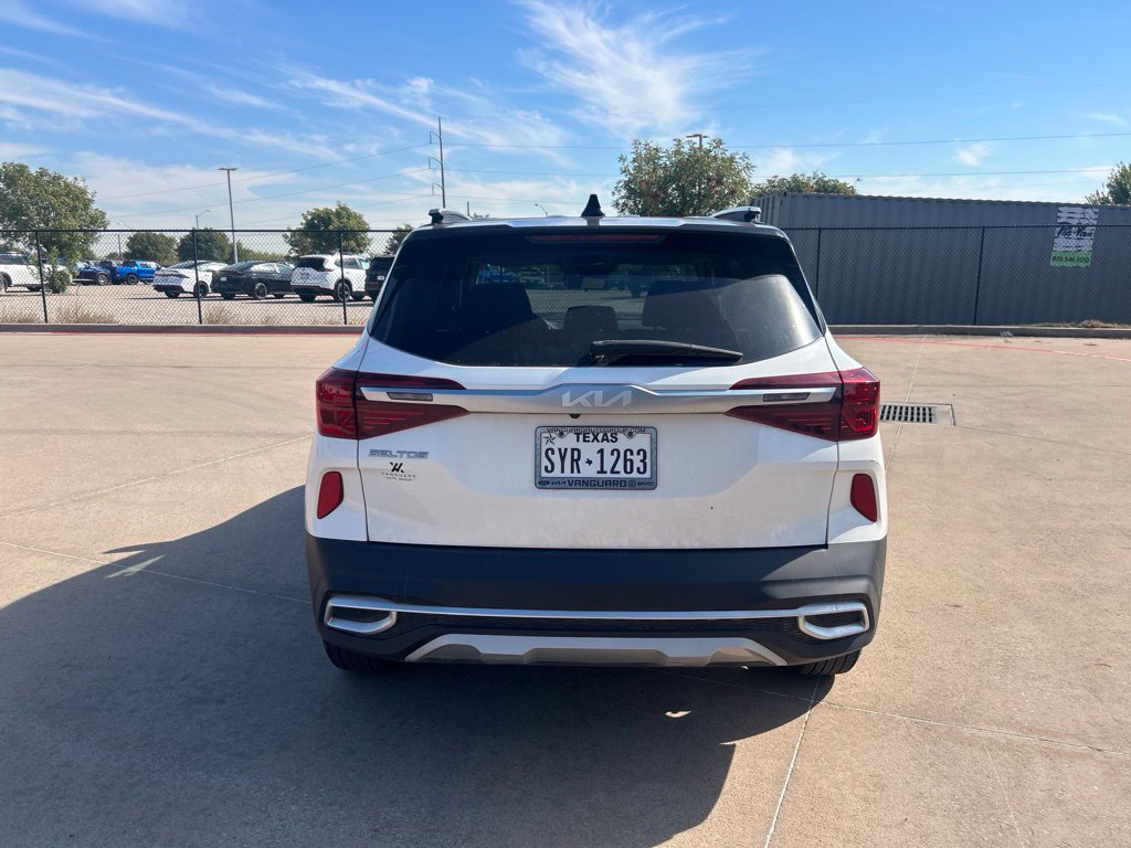 Used 2023 Kia Seltos S FWD image 4