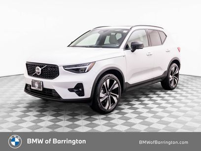 Used 2023 Volvo XC40 B5 Ultimate w/ Protection Package Premier