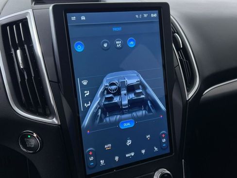 Used 2024 Ford Edge Titanium image 21