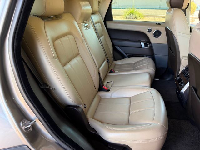 Used 2018 Land Rover Range Rover Sport SE AWD/4WD image 36