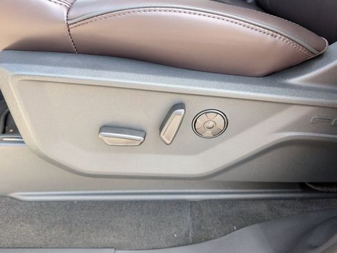 New 2025 Ford Expedition Max Platinum w/ Platinum Ultimate Package image 16