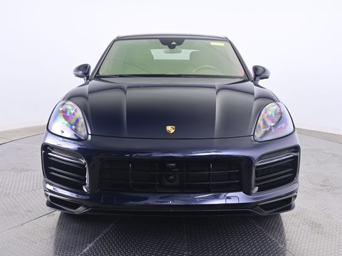 Certified 2023 Porsche Cayenne GTS AWD/4WD image 10