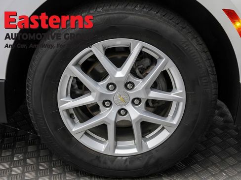 Used 2022 Chevrolet Equinox LT image 31