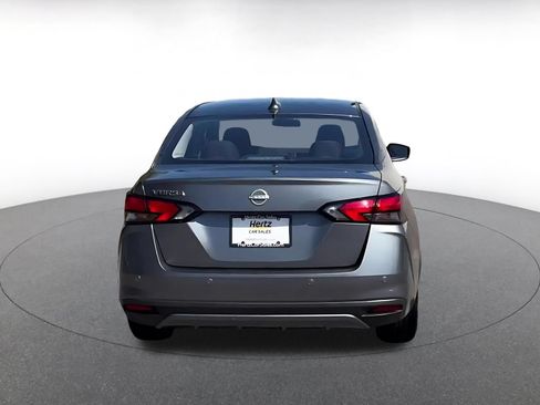 Used 2025 Nissan Versa SV FWD image 10