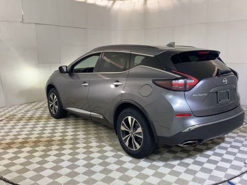 Used 2023 Nissan Murano SV FWD image 9