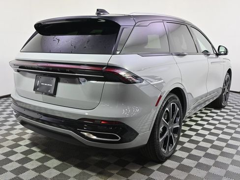 New 2026 Lincoln Nautilus Reserve AWD/4WD image 6