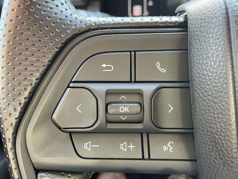 Used 2026 Toyota Tacoma SR5 RWD image 19