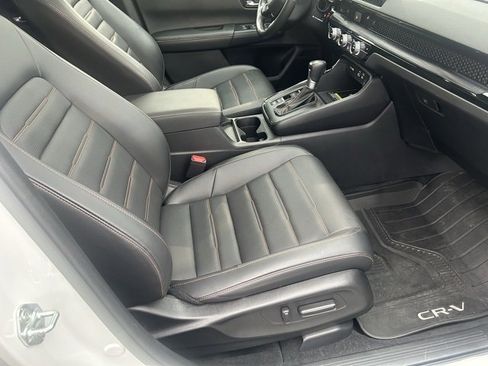 Certified 2024 Honda CR-V Sport Touring image 3