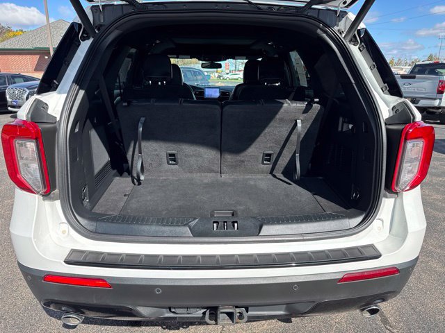 Certified 2023 Ford Explorer ST-Line w/ Class IV Trailer Tow Package AWD/4WD image 7