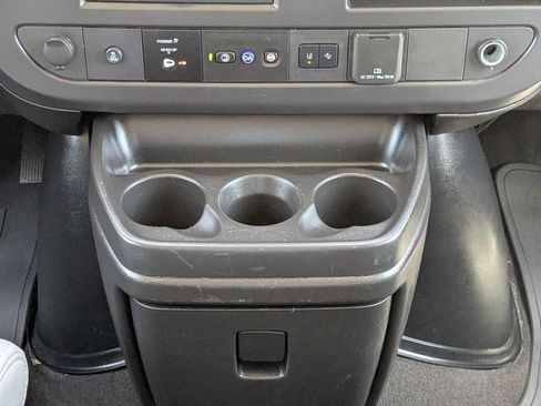 Certified 2024 Chevrolet Express 3500 LT w/ LT Preferred Equipment Group image 19