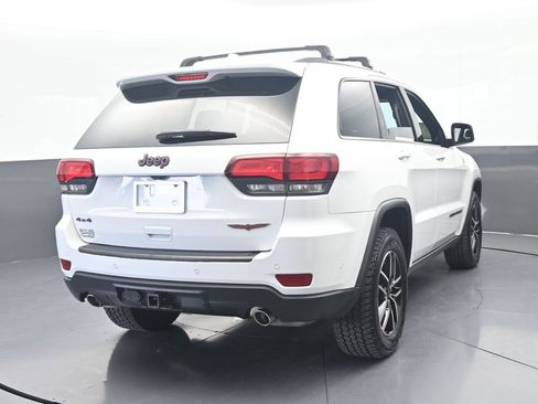 Used 2021 Jeep Grand Cherokee Trailhawk w/ Trailhawk Luxury Group AWD/4WD image 5