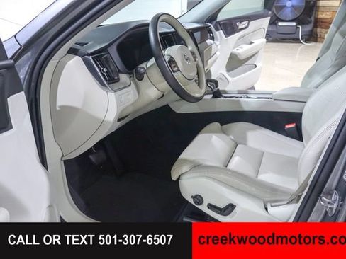 Used 2020 Volvo XC60 T6 Inscription AWD/4WD image 11