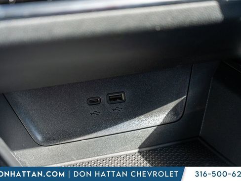 New 2026 Chevrolet Equinox LT w/ Convenience Package II FWD image 11