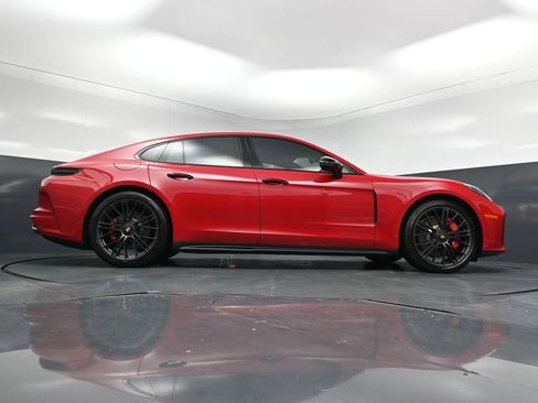 Certified 2026 Porsche Panamera GTS AWD/4WD image 28