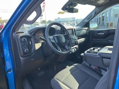 Used 2023 Chevrolet Silverado 1500 Custom w/ Rally Edition AWD/4WD image 6