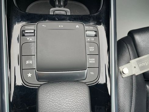 Used 2023 Mercedes-Benz GLA 250 4MATIC image 33