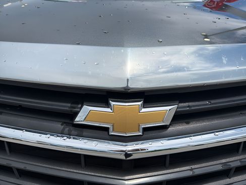 Used 2021 Chevrolet Equinox LT FWD image 44