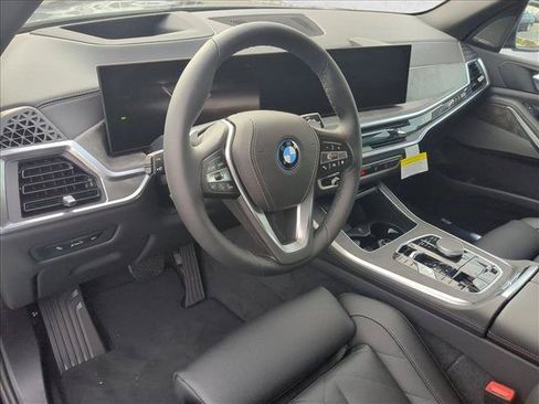 New 2026 BMW X5 xDrive50e AWD/4WD image 3