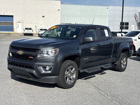 Used 2015 Chevrolet Colorado Z71 image 6