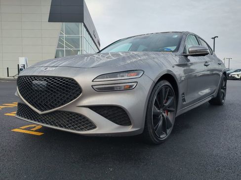 Used 2022 Genesis G70 3.3T w/ Sport Prestige Package image 8