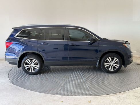 Used 2016 Honda Pilot EX image 8