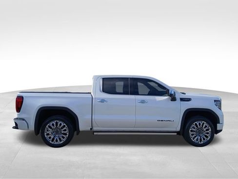 Certified 2025 GMC Sierra 1500 Denali Ultimate AWD/4WD image 10