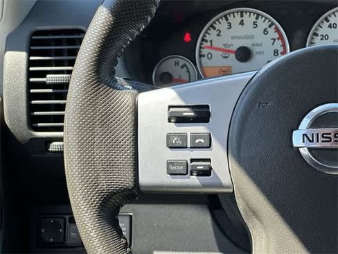 Used 2013 Nissan Xterra PRO-4X w/ Pro-4x Leather Pkg image 8