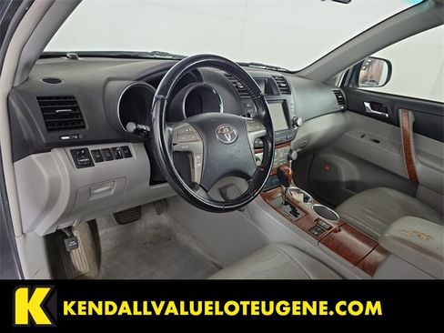 Used 2008 Toyota Highlander Limited image 3