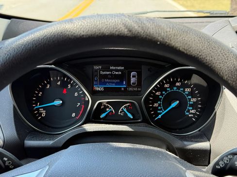 Used 2016 Ford Escape SE AWD/4WD image 11