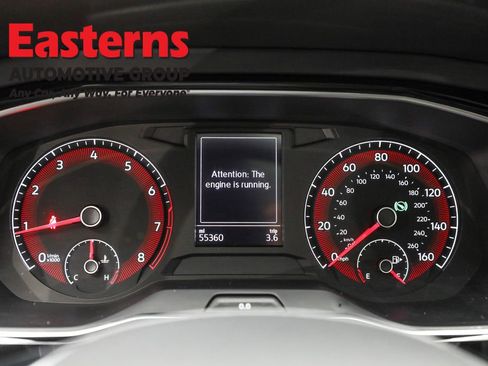 Used 2021 Volkswagen Jetta SE w/ SE Cold Weather Package image 18